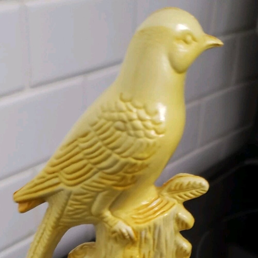 Vintage Bird Figurine Plastic Canary Yellow Detailed Perched Tree Branch Log - Picture 5 of 11